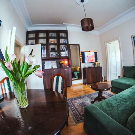 Crown Apartment With Garden View Belgrado Esterno foto