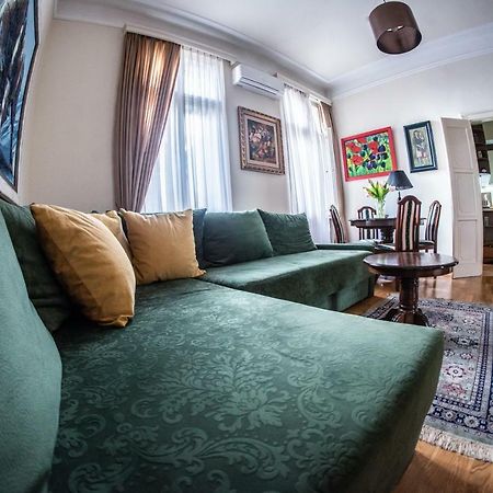 Crown Apartment With Garden View Belgrado Esterno foto