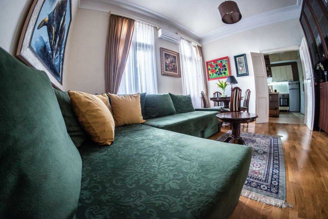 Crown Apartment With Garden View Belgrado Esterno foto