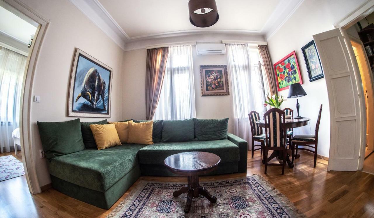 Crown Apartment With Garden View Belgrado Esterno foto